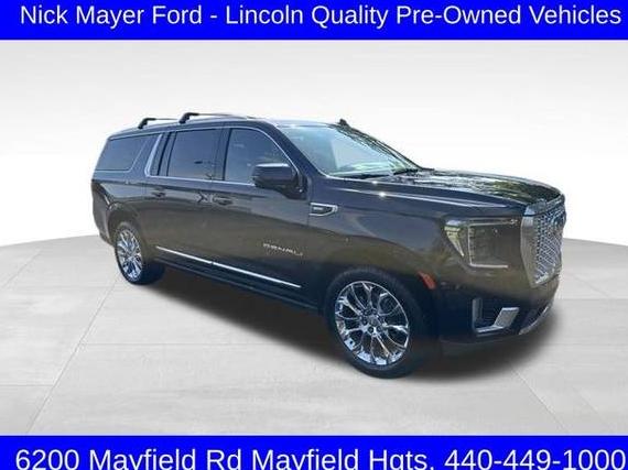 GMC YUKON XL 2022 1GKS2JKLXNR159843 image